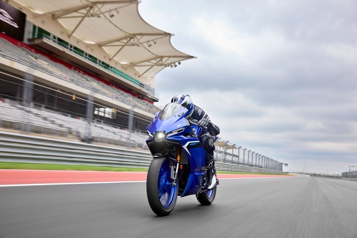 Yamaha R3: tutte le immagini della nuova sportiva 